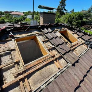 Výmena starých strešných okien VELUX M 04