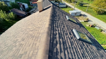 Rekonštrukcia strechy a výmena strašných okien VELUX - Pod strachou stav